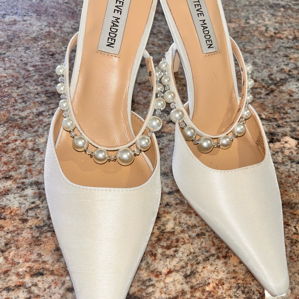 Steve Madden BRECKI-P White Fabric